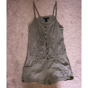 Linen romper